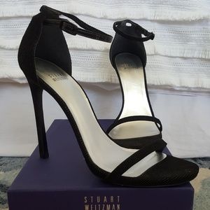 Stuart Weitzman Nudist black Goose bump M 9.5